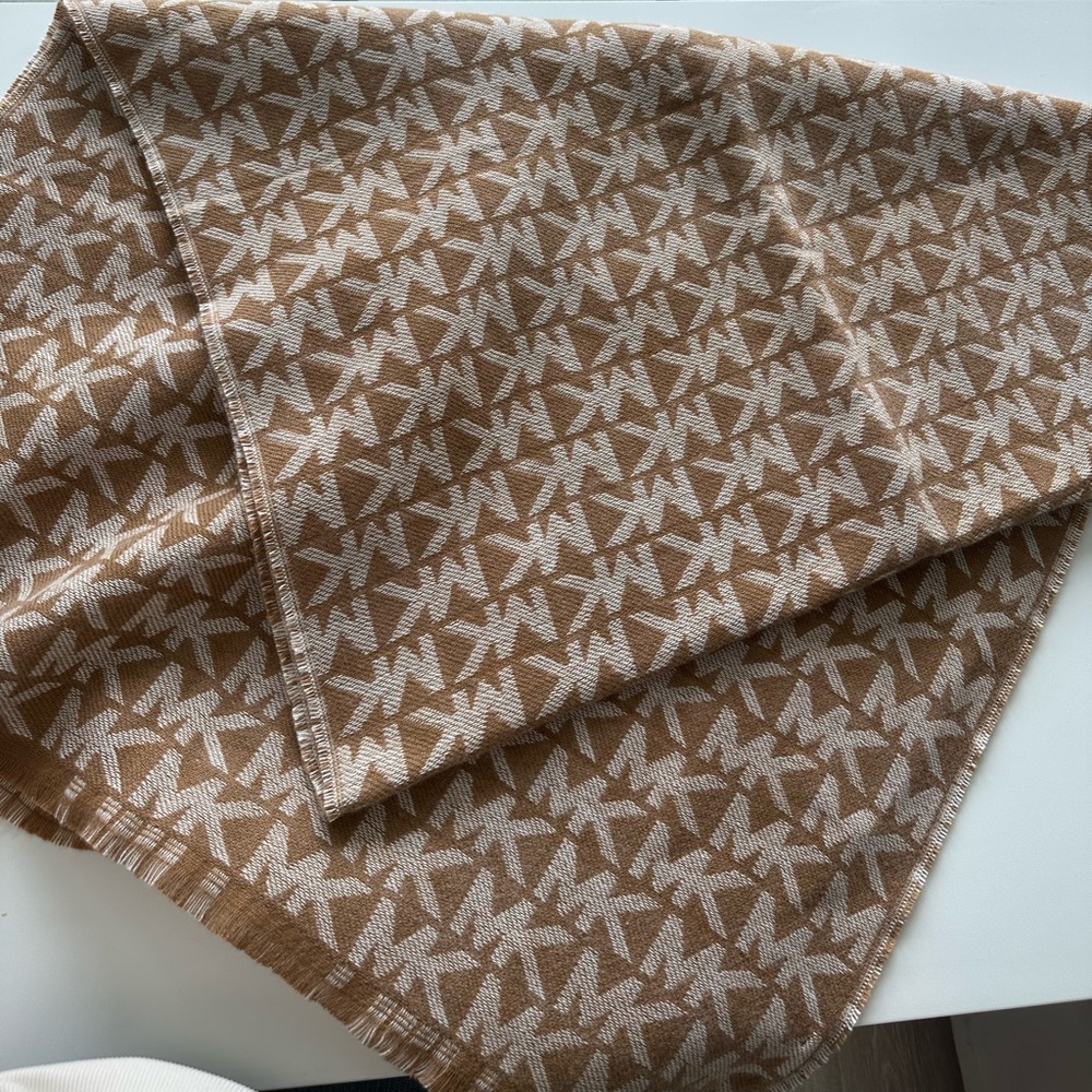 Michael Kors Scarf with MK Logo, Large & Warm